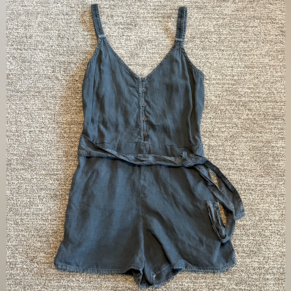 NWT Cloth & Stone Tie-Waist V-Neck Sleeveless Romper Women’s XS Twilight Grey - Picture 1 of 11